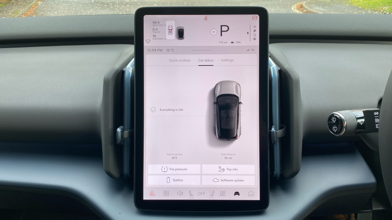 Volvo EX30 200kW SM Extended Range Plus 69kWh 5dr Auto Electric Estate